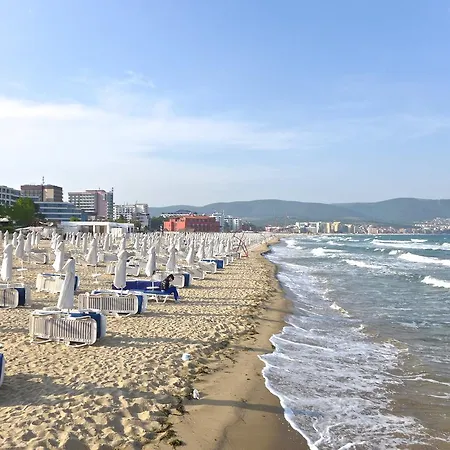 Persani Hotel-free Parking Хотел 2*
